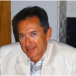 Professor Robert Gerlai